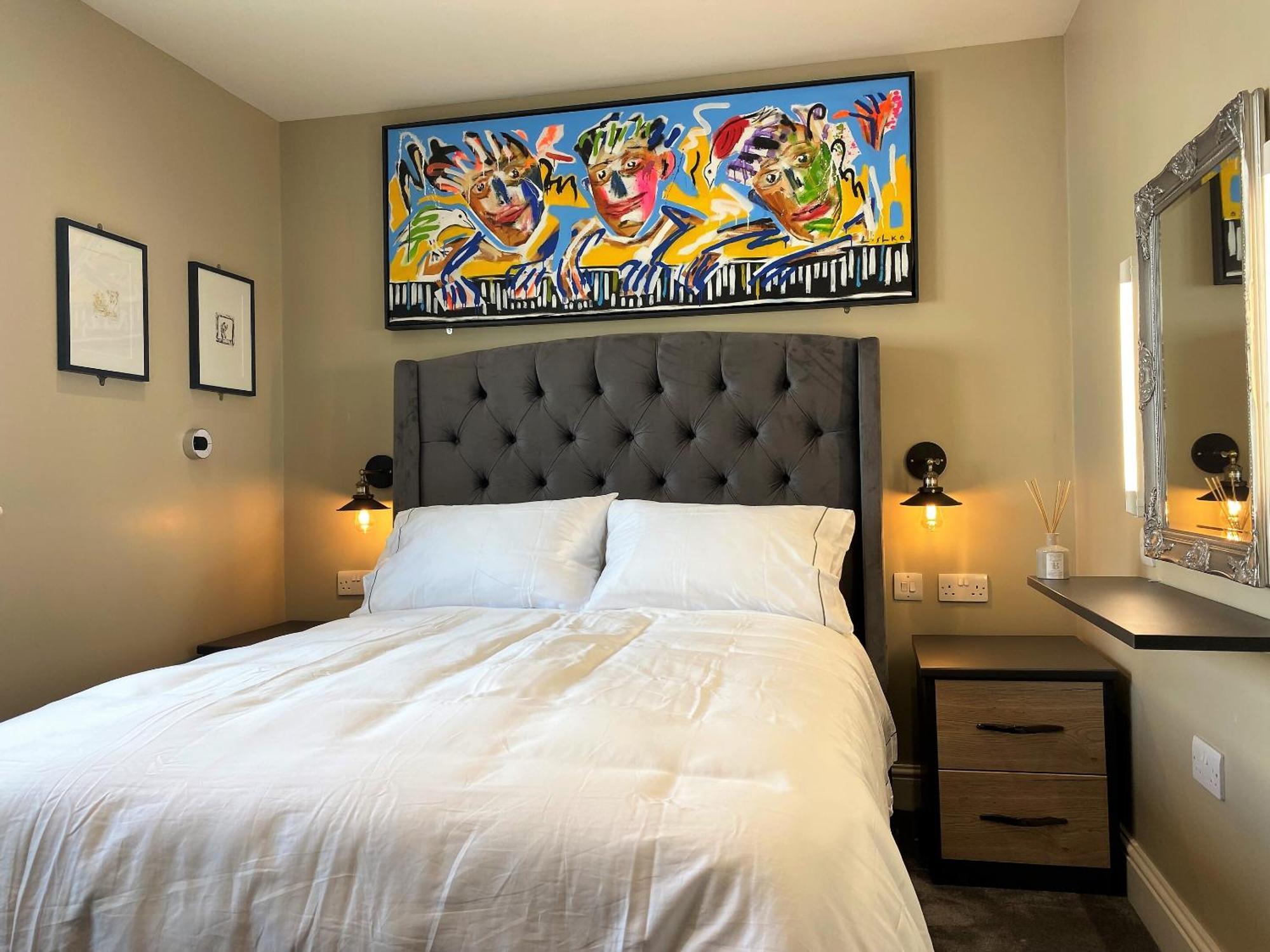 Superb Townhouse Near Vibrant Gloucester Road Bristol Luaran gambar