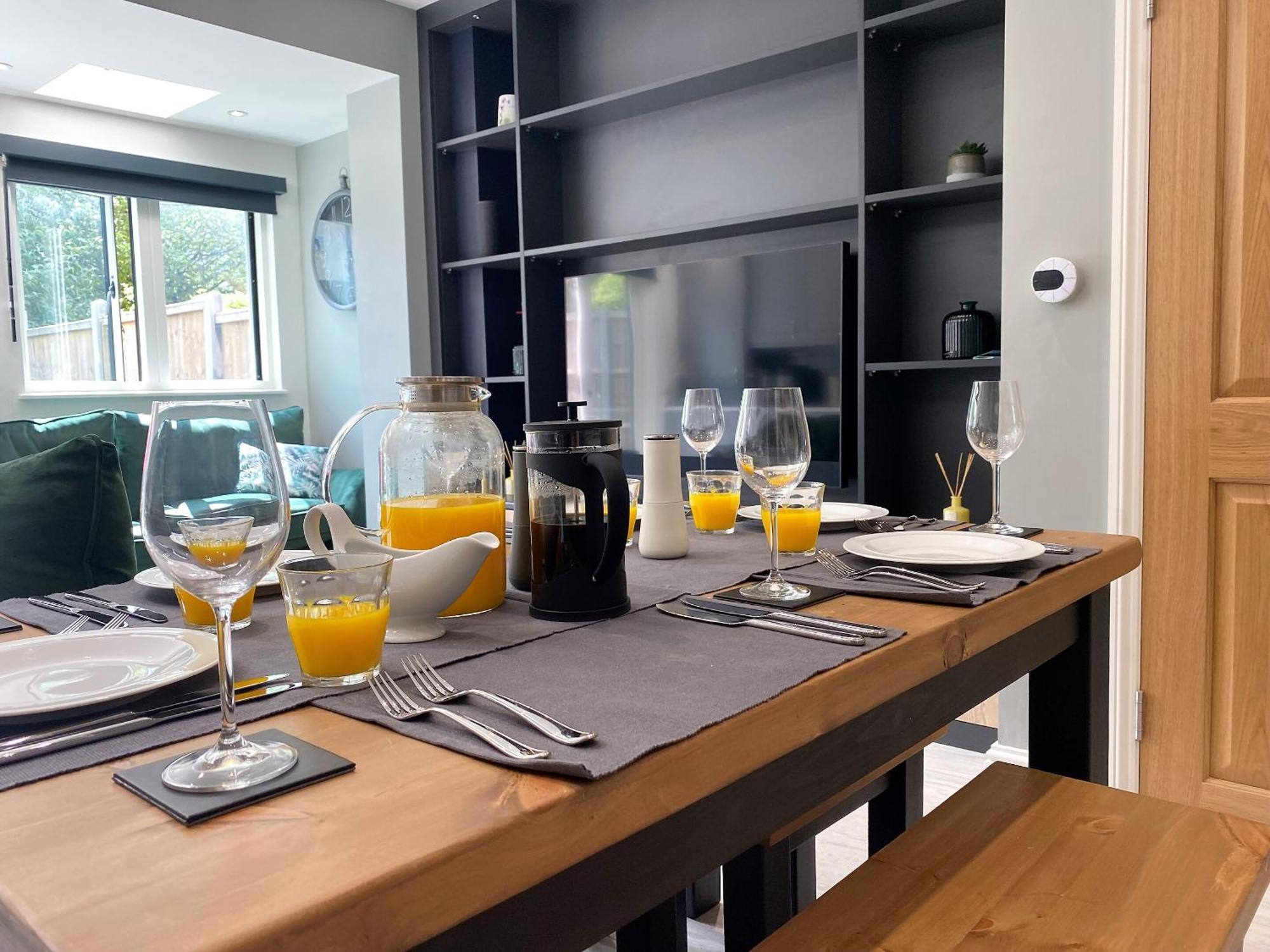 Superb Townhouse Near Vibrant Gloucester Road Bristol Luaran gambar